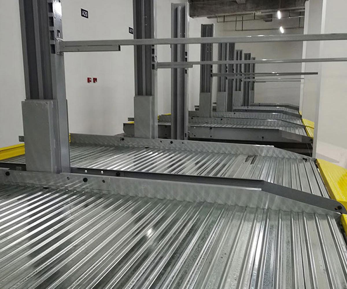 鎮遠建設立體車(chē)庫方法